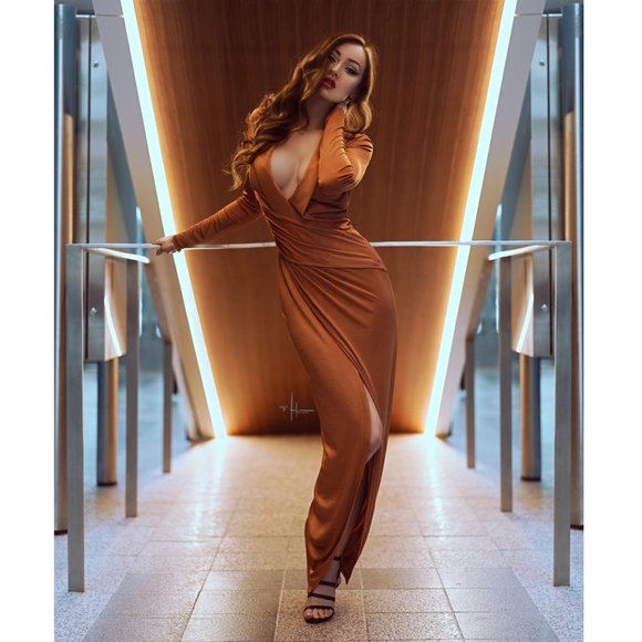 Abyss by Abby Dress - Picture 2 of 5